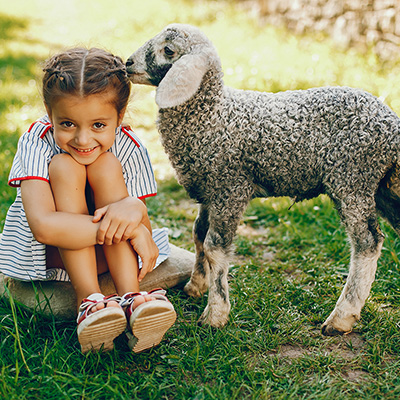 ¿Conoces los beneficios de la leche de Cabra como fórmula infantil para tu bebé?