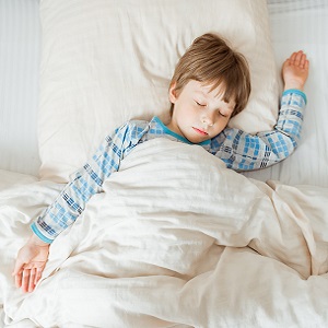 PEDIATRÍA: ¿Qué hacer si mi hijo se hace pis en la cama? 10 consejos